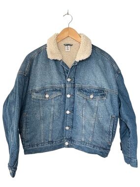 H&M Light Wash Denim Sherpa Lined Boxy Jacket Size S Like New